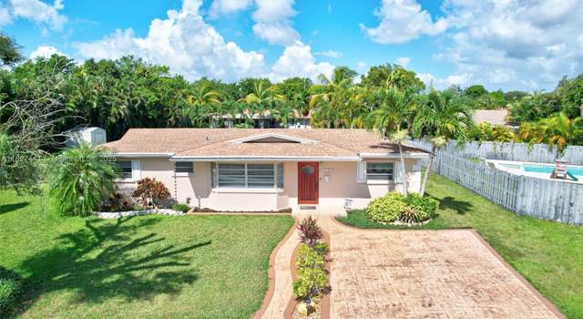 Photo of 16702 NW 73rd Ct, Hialeah, FL 33015