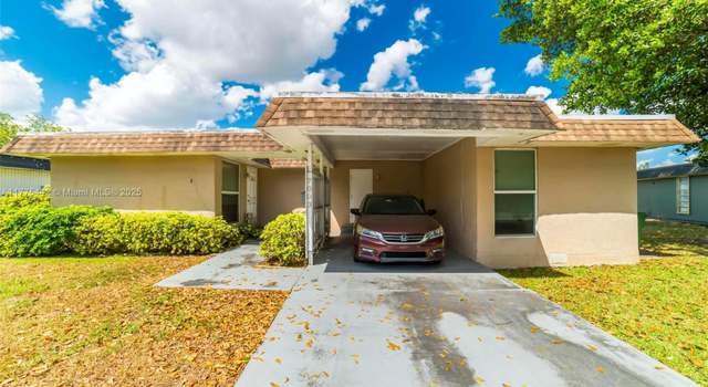 Photo of 7003 NW 63rd St, Tamarac, FL 33321