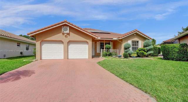 Photo of 1651 NW 106th Way, Coral Springs, FL 33071