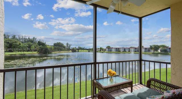 Photo of 9400 N Hollybrook Lake Dr Unit 6-206, Pembroke Pines, FL 33025