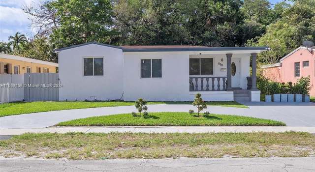 Photo of 880 NE 155th Ter, North Miami Beach, FL 33162