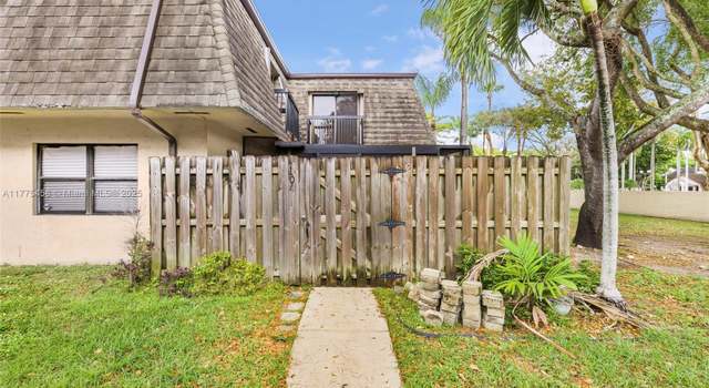 Photo of 14285 SW 94th Cir Ln Unit 104-25, Miami, FL 33186