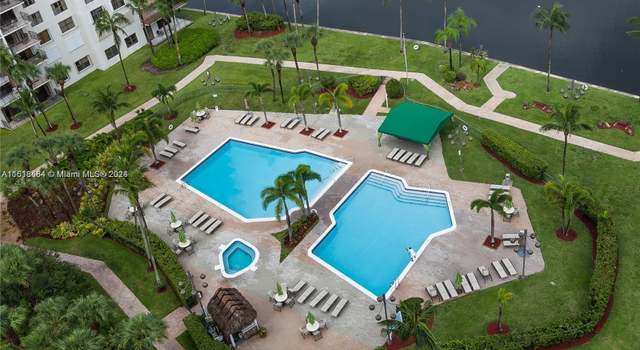 Photo of 18181 NE 31st Ct #2202, Aventura, FL 33160