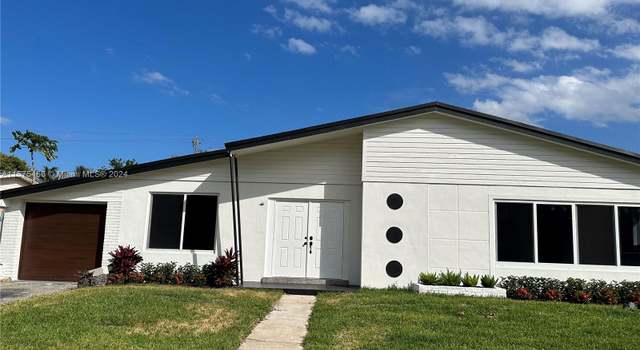 Photo of 530 East Dr, North Miami Beach, FL 33162