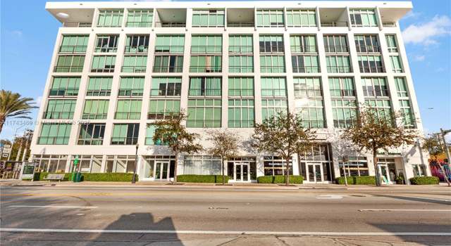 Photo of 8101 Biscayne Blvd Unit R-604, Miami, FL 33138