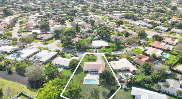 Photo of 1368 NW 86th Way, Coral Springs, FL 33071