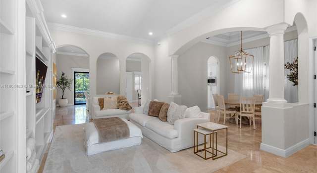 Photo of 19336 SW 77th Pl, Cutler Bay, FL 33157
