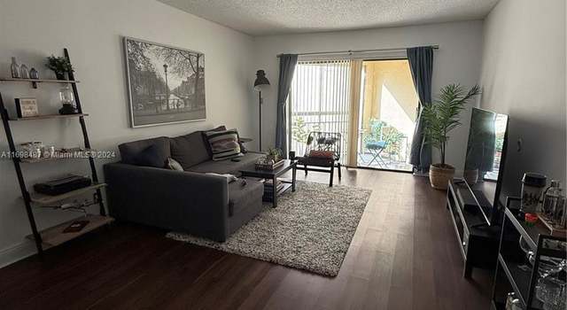 Photo of 8290 NW Lake Dr #514, Doral, FL 33166