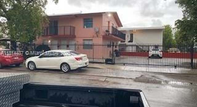 Photo of 677 SW 2nd St, Miami, FL 33130