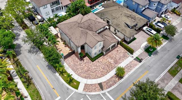 Photo of 8902 NW 178th Ln, Hialeah, FL 33018