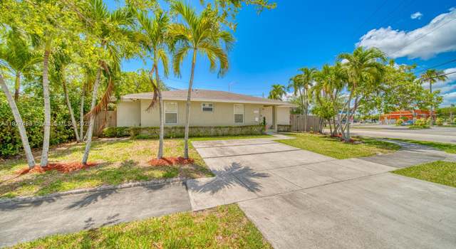 Photo of 11492 SW 190th Terr Rd, Miami, FL 33157