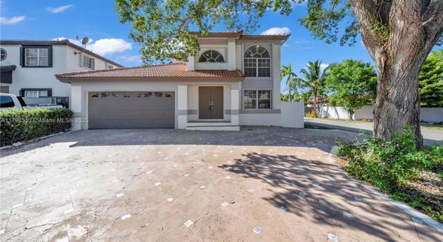 Photo of 20076 NW 85th Ave, Hialeah, FL 33015