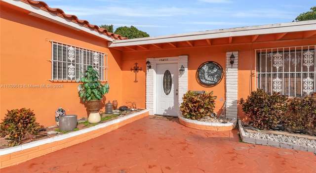 Photo of 15411 NE 10th Ave, North Miami Beach, FL 33162
