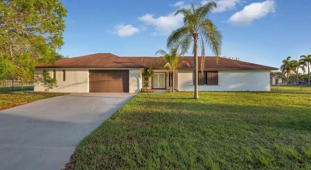 Photo of 17020 SW 274th St, Homestead, FL 33031