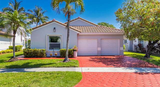 Photo of 18501 NW 19th St, Pembroke Pines, FL 33029