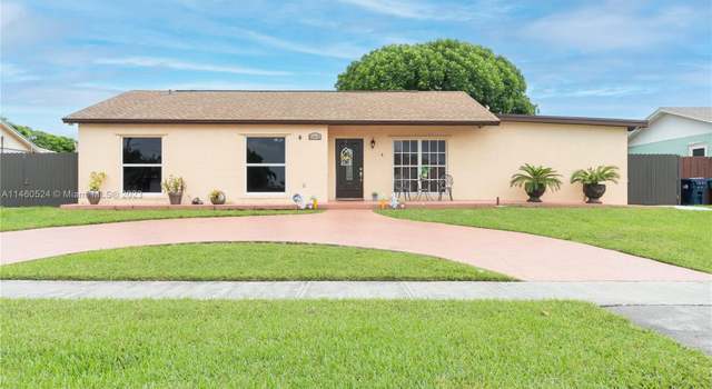 Photo of 12631 SW 264th St, Homestead, FL 33032