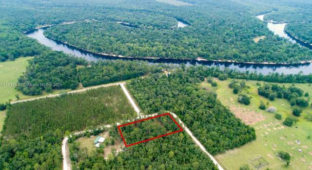 Photo of 110 SE Deer Trl, FL 32008