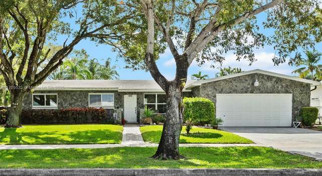 Photo of 8800 Pasadena  Lakes Blvd, Pembroke Pines, FL 33024