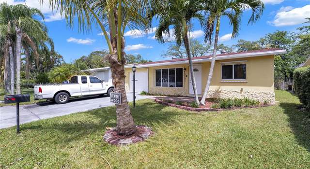 Photo of 6281 SW 8th St, North Lauderdale, FL 33068
