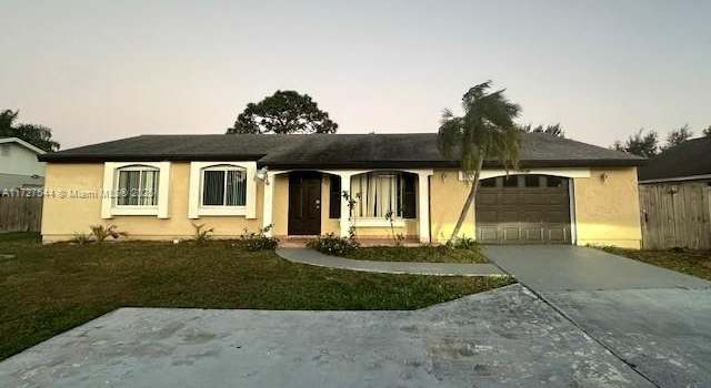 Photo of 2165 SE Floresta Dr, Port St Lucie, FL 34984
