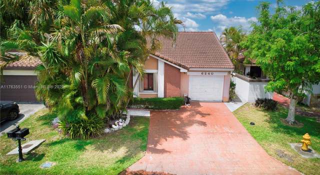 Photo of 6240 NW 176th Ter, Hialeah, FL 33015