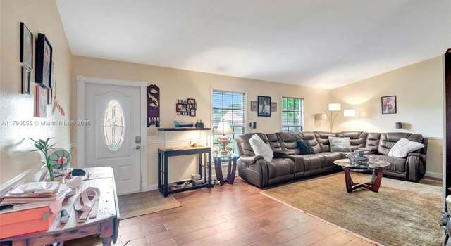 Photo of 5279 W Canal Cir W, Lake Worth, FL 33467