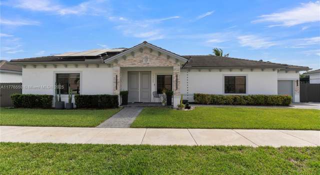 Photo of 17705 SW 114th Ct, Miami, FL 33157
