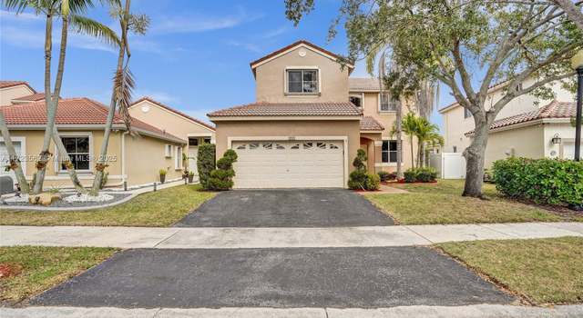 Photo of 652 Stanton Dr, Weston, FL 33326