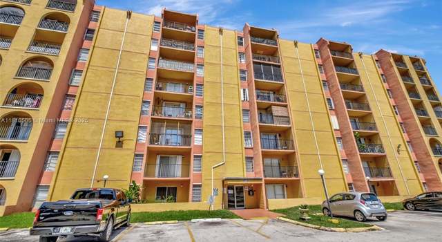 Photo of 4801 NW 7th St Unit 506-16, Miami, FL 33126