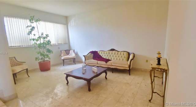 Photo of 2045 SW 92nd Ct, Miami, FL 33165