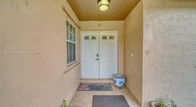 Photo of 13820 SW 285th Ter, Homestead, FL 33033