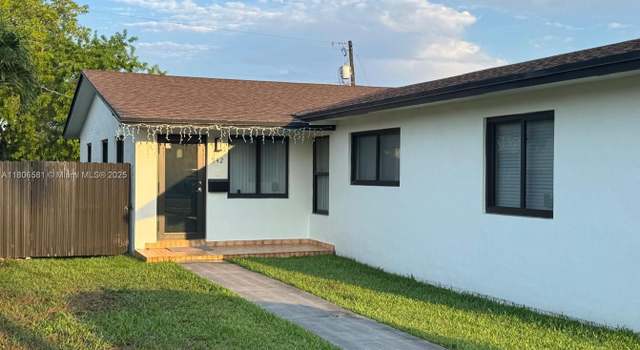 Photo of 940 SW 78th Pl, Miami, FL 33144