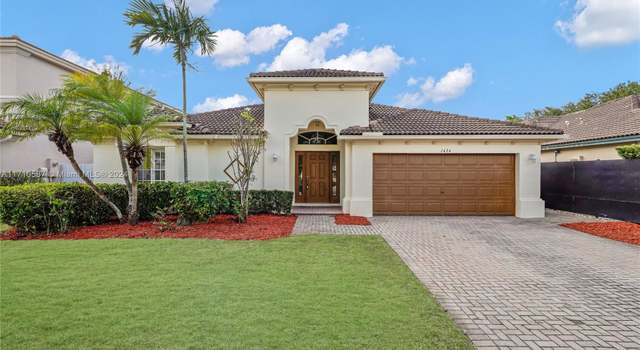 Photo of 1424 SW 154th Ct, Miami, FL 33194