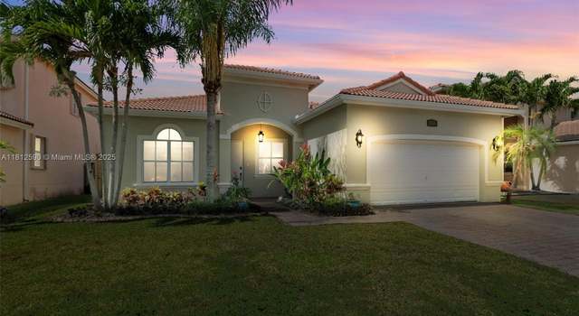 Photo of 2046 SE 18th St, Homestead, FL 33035