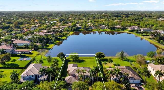 Photo of 10972 Pine Lodge Trl, Davie, FL 33328