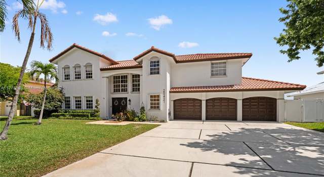 Photo of 20421 NW 4th St, Pembroke Pines, FL 33029