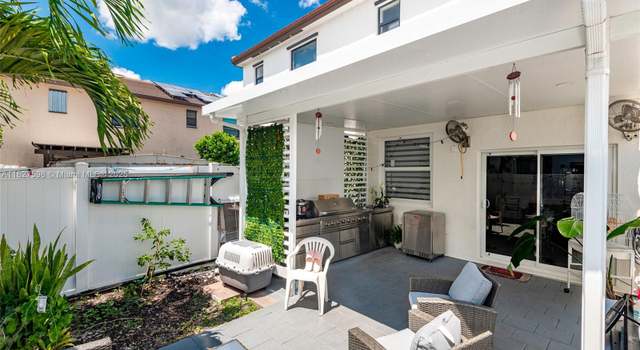 Photo of 10628 W 33rd Way, Hialeah, FL 33018