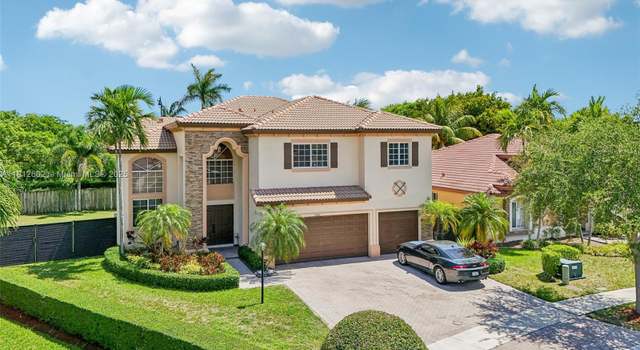 Photo of 3582 NE 9th St, Homestead, FL 33033