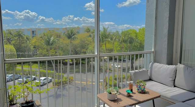 Photo of 9725 NW 52nd St #421, Doral, FL 33178