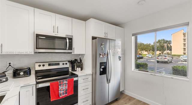 Photo of 7840 NW 50th St #109, Lauderhill, FL 33351