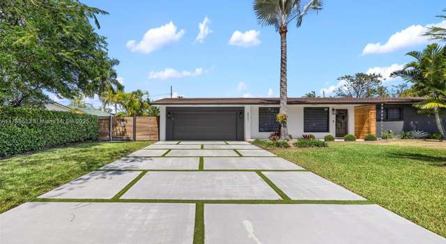 Photo of 8501 SW 186 St, Cutler Bay, FL 33157