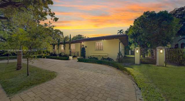 Photo of 800 Valencia Ave, Coral Gables, FL 33134