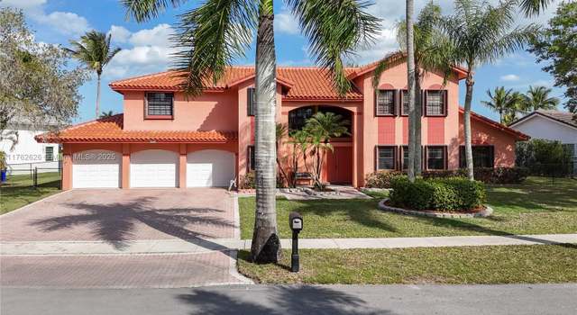 Photo of 221 NW 201st Ave, Pembroke Pines, FL 33029