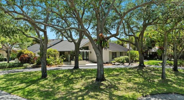 Photo of 7350 SW 154th Ter, Palmetto Bay, FL 33157