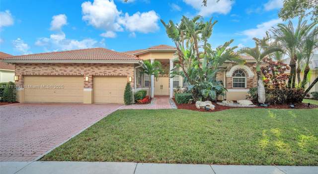 Photo of 5079 Waters Edge Way, Cooper City, FL 33330