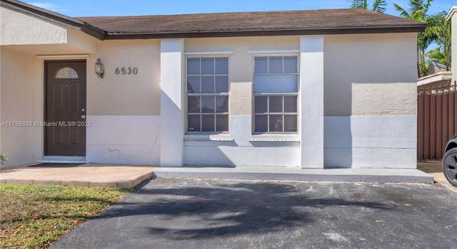 Photo of 6530 NW 197th Ln, Hialeah, FL 33015