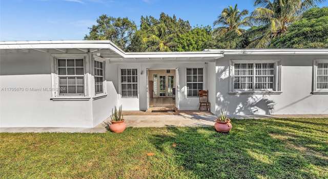 Photo of 1691 NE 146th St, Miami, FL 33181