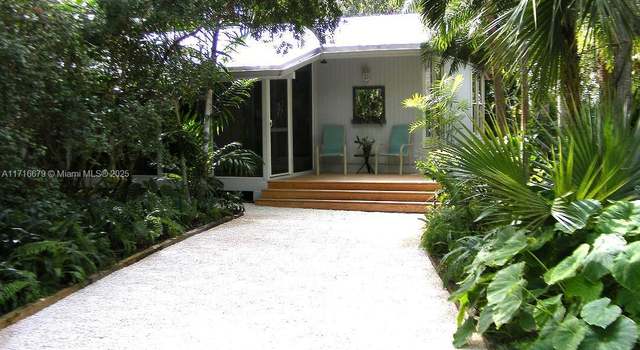 Photo of 1961 W Barefoot Pl, Vero Beach, FL 32963