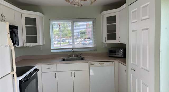 Photo of 9721 Sunrise Lakes Blvd #101, Sunrise, FL 33322