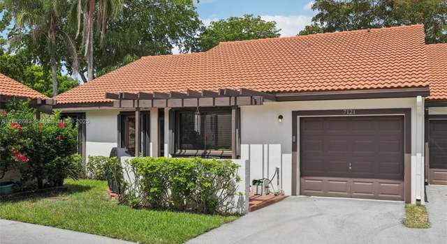 Photo of 7121 Mimosa Way, Tamarac, FL 33321
